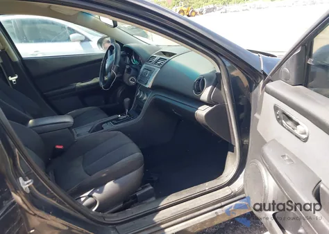 2013 Mazda Mazda6 I Sport z USA, uszkodzony, nr VIN 1YVHZ8BH2D5M16158